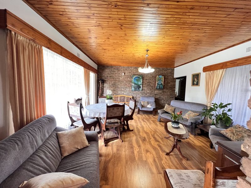 A Home That Welcomes You In! Serenity, Space, and Sunshine - Photo 5