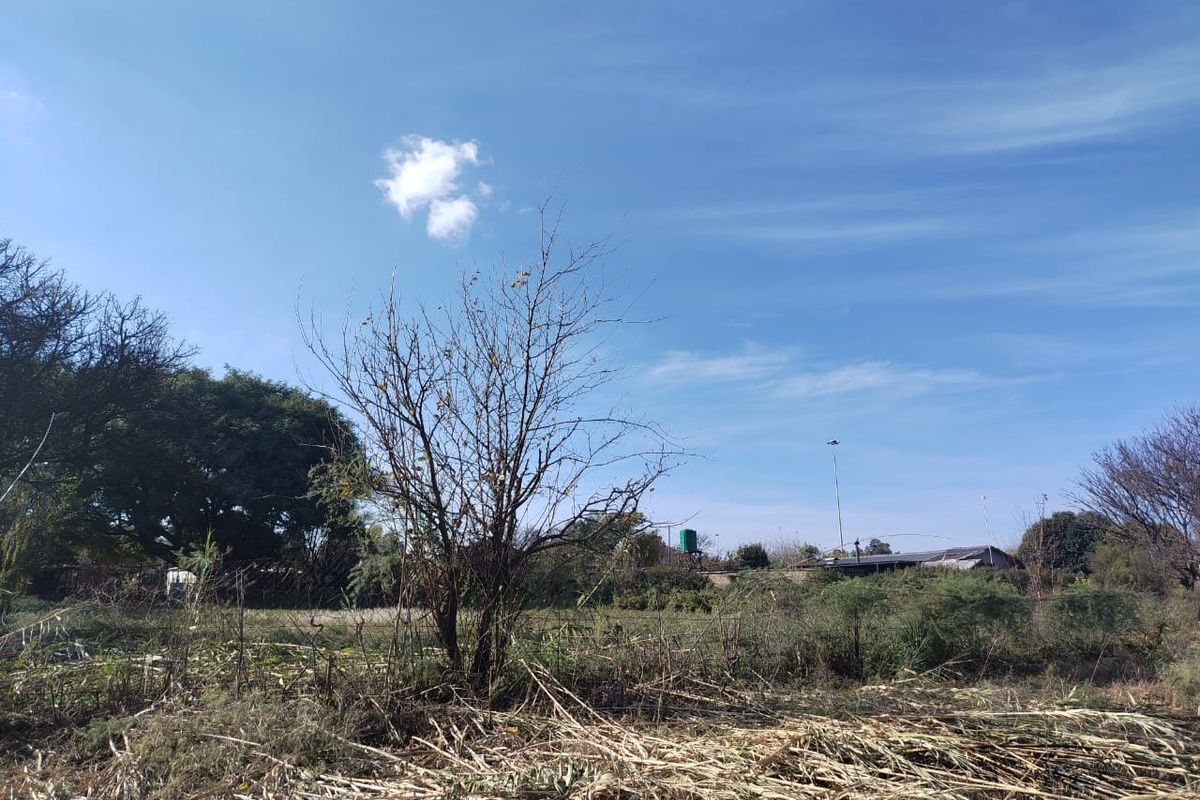 Spacious 2230m2 vacant land for sale in Derby, Rustenburg—ideal for your dream home or investment! - Photo 5