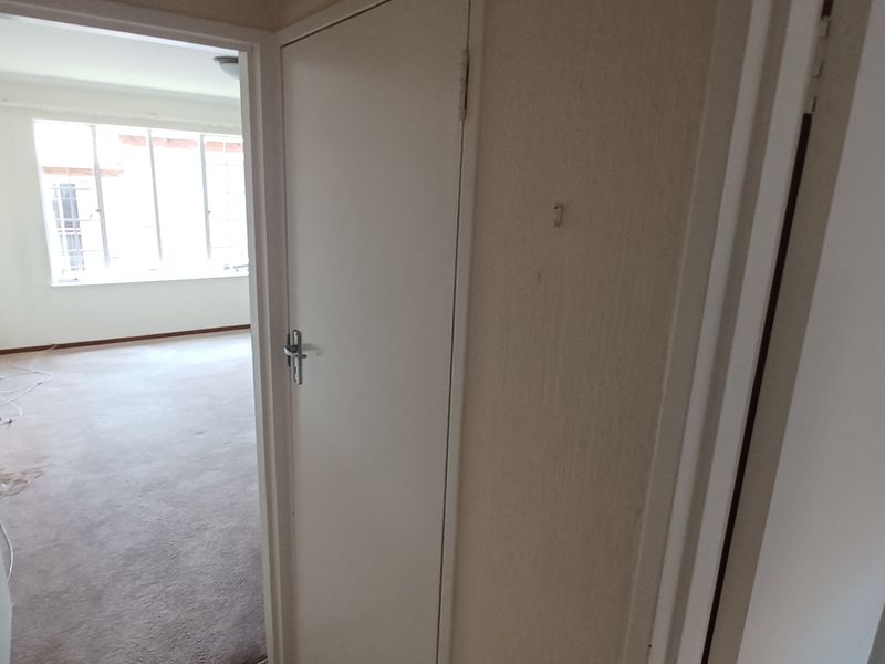 Spacious, homely apartment. - Photo 8