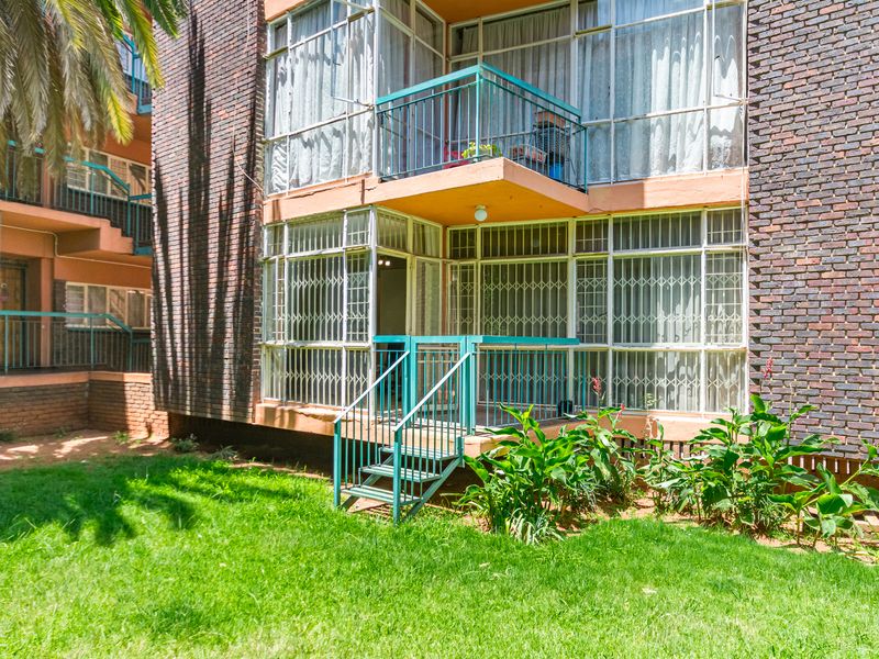 Priced to Sell – Neat & Spacious 2-Bedroom Apartment - Photo 10