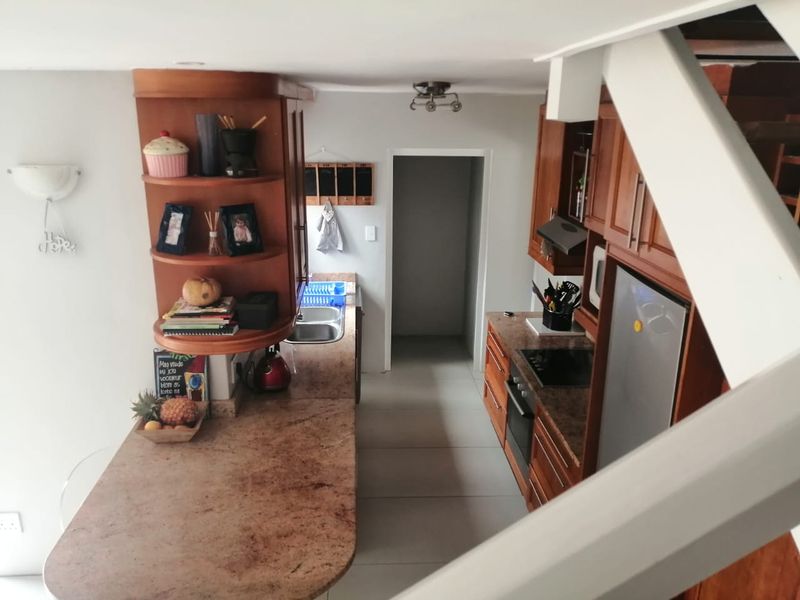 Bright and Spacious 2-Bedroom Unit with Pool & Braai! - Photo 5