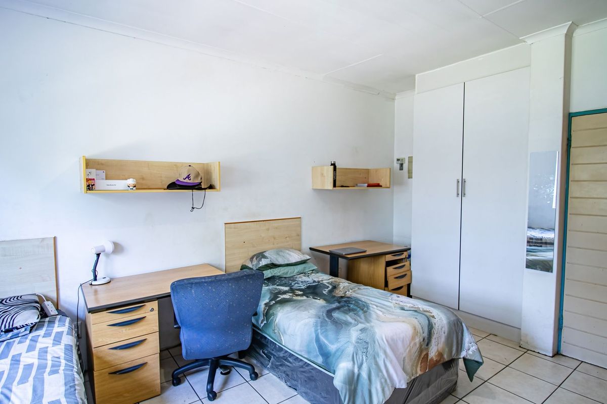 Excellent Investment Opportunity! - Photo 4