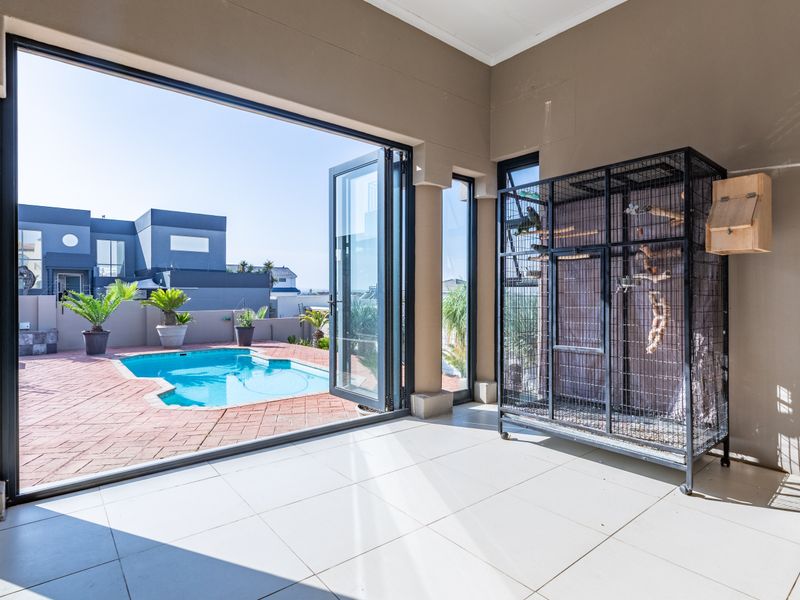 Family Home in Prime West Beach Location - Photo 8
