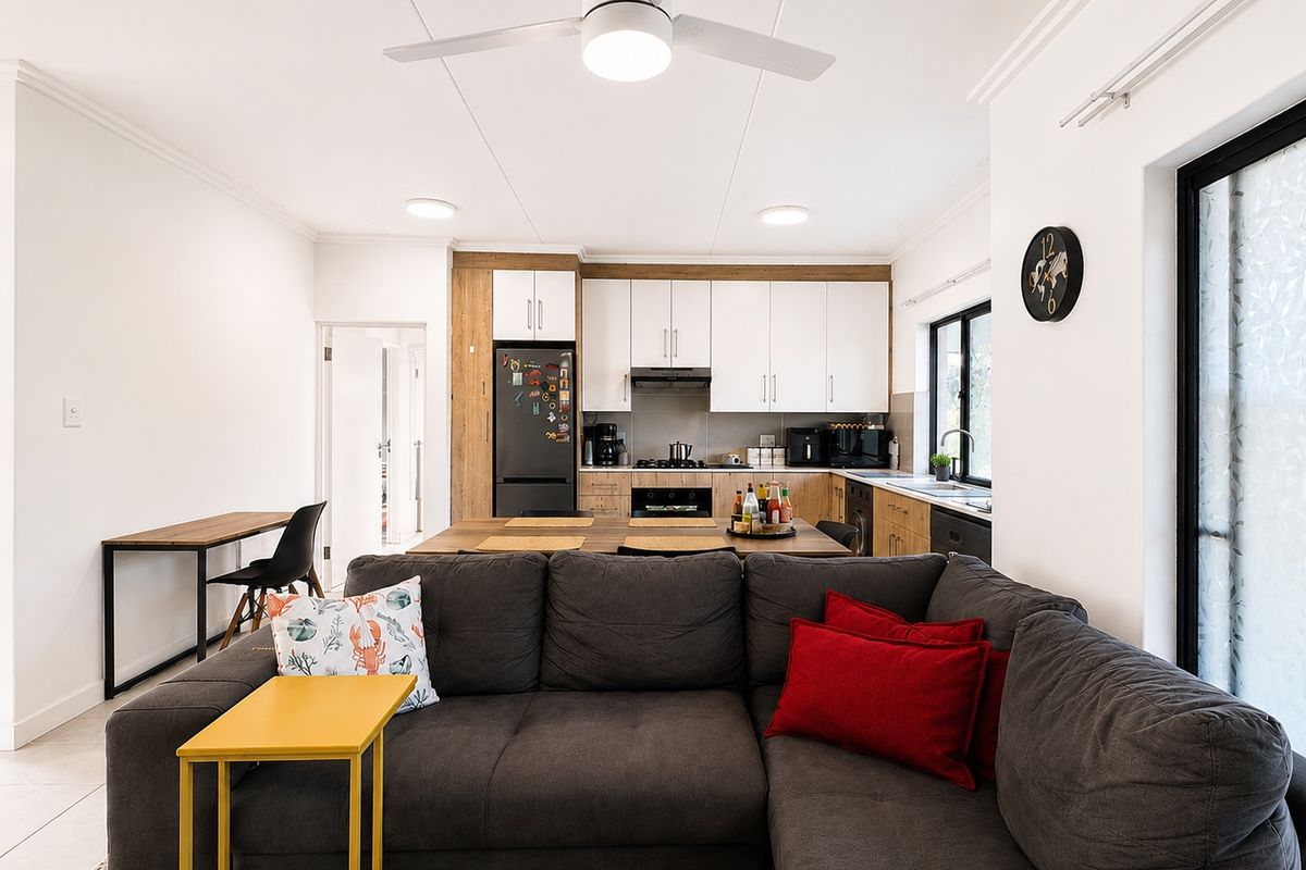 Stylish 2 Bedroom Apartment with Inverter system - Photo 4
