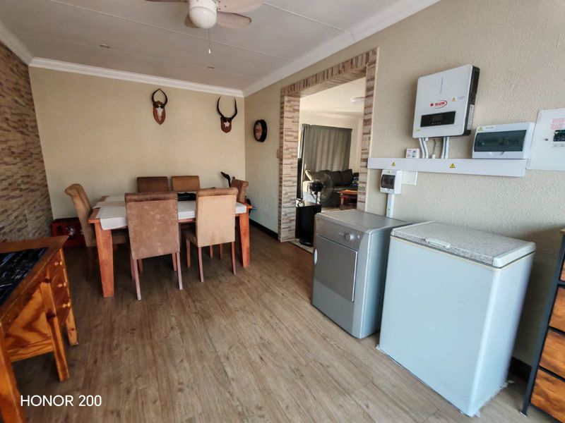 Modern 2-Bedroom unit for Sale - Prime Sasolburg Complex - Photo 7