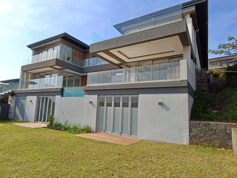 Luxury Family Home in Zimbali Lakes - Photo 4