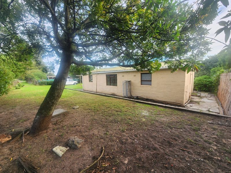 Spacious Country Living – The Perfect Home for Your Family & Pets!!! - Photo 6