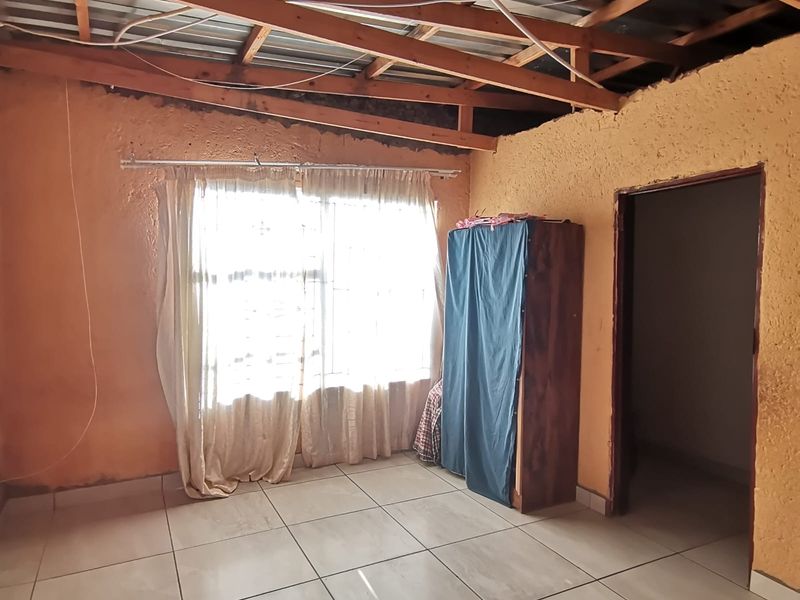 Neat 2-Bedroom Home with Income-Generating Backrooms in a Sought-After Area of Letlhabile - Photo 8