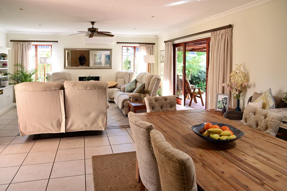 Elegance Meets Nature on the Garden Route - Photo 4
