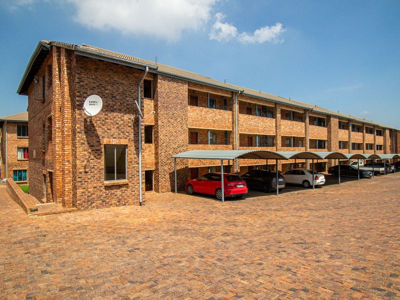 Spacious and neat apartment in Grand Central - perfect for first-time buyers or investors! - Photo 10