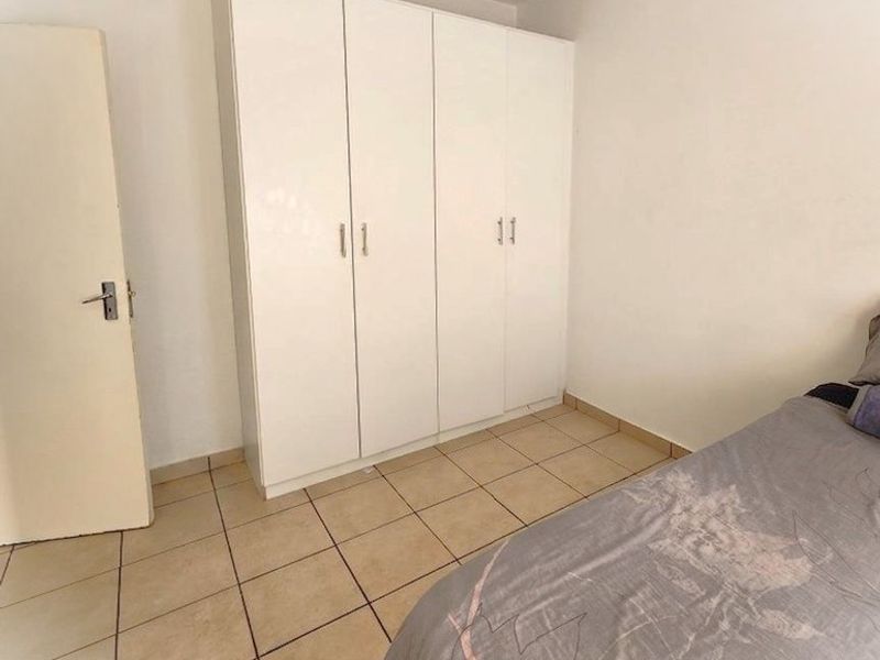 Spacious and neat apartment in Grand Central - perfect for first-time buyers or investors! - Photo 4