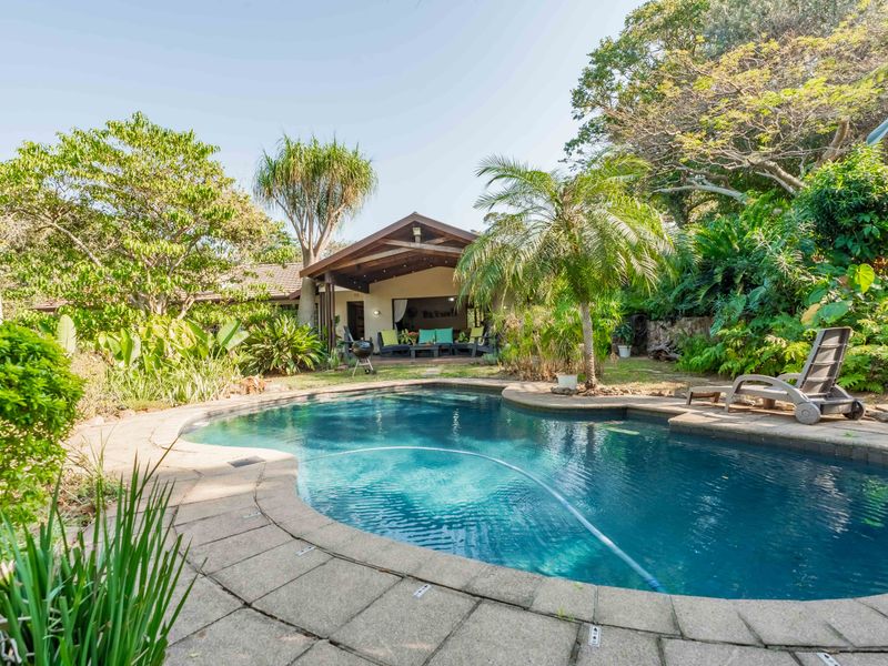A Charming Modern Home with a Heart-Warming Outdoor Lifestyle –  Dawncliffe - Photo 1