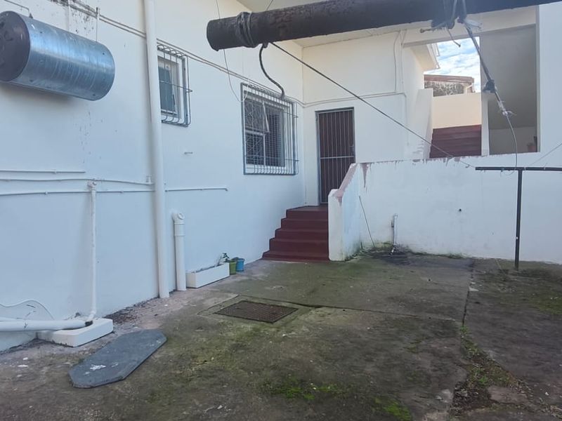 Charming 1-bedroom garden cottage for rent in Malabar, Gqeberha—ideal for cozy living! - Photo 1