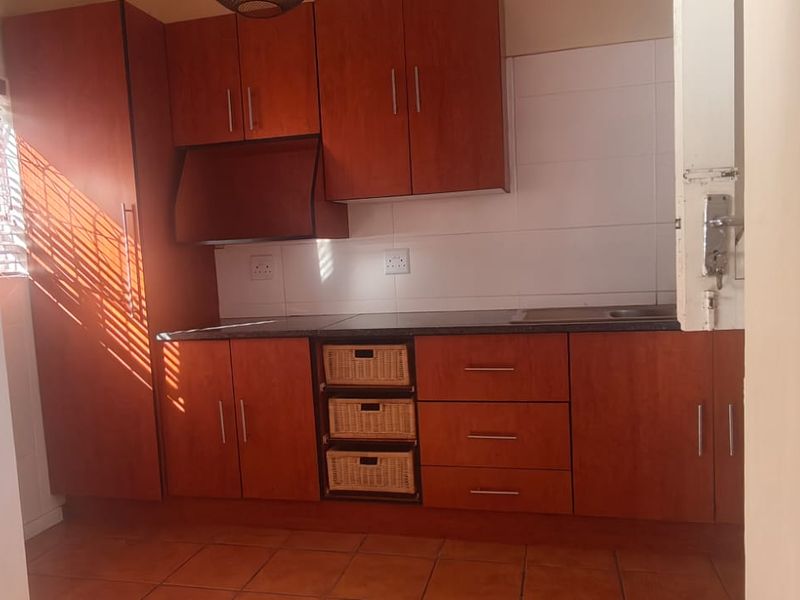 Charming 1-bedroom garden cottage for rent in Malabar, Gqeberha—ideal for cozy living! - Photo 4