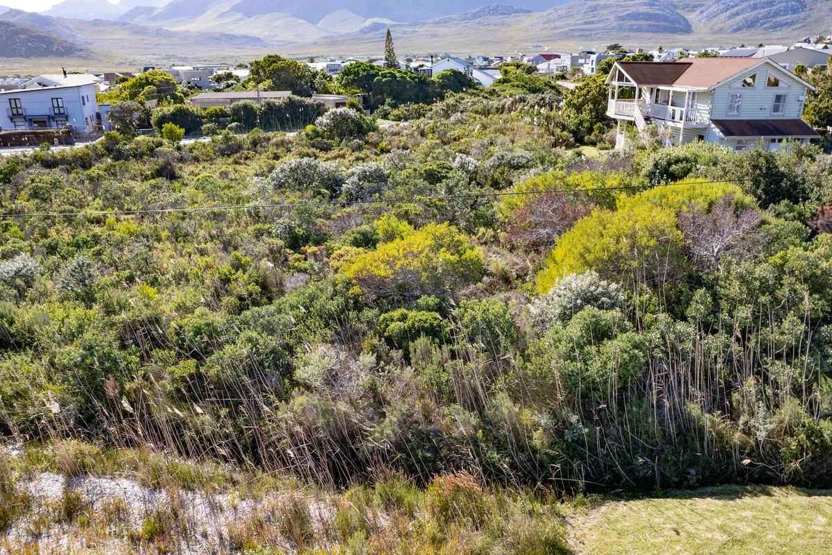 Pringle Bay Vacant Stand For Sale | Central Location with Scenic Views - Photo 2