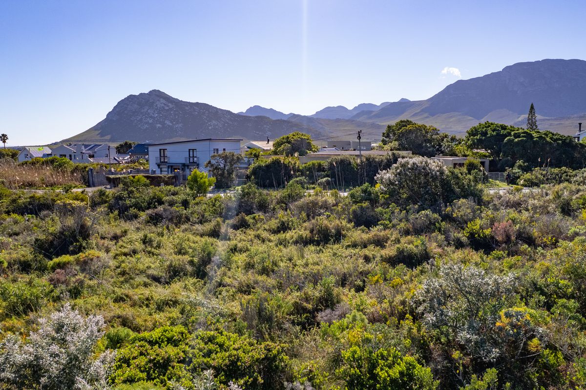 Pringle Bay Vacant Stand For Sale | Central Location with Scenic Views - Photo 4
