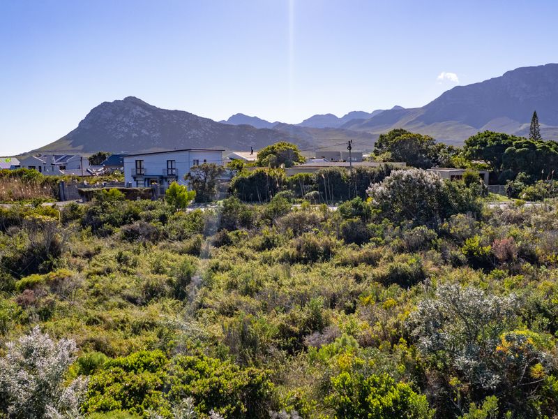 Pringle Bay Vacant Stand For Sale | Central Location with Scenic Views - Photo 4