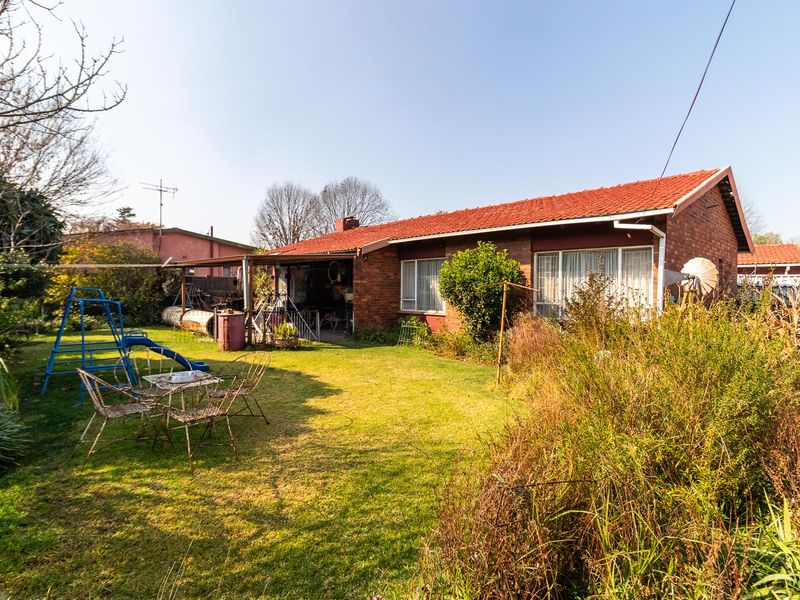 Charming 4-Bedroom Family Home - Sole and exclusive Mandate in Sasolburg!!!!!! - Photo 1