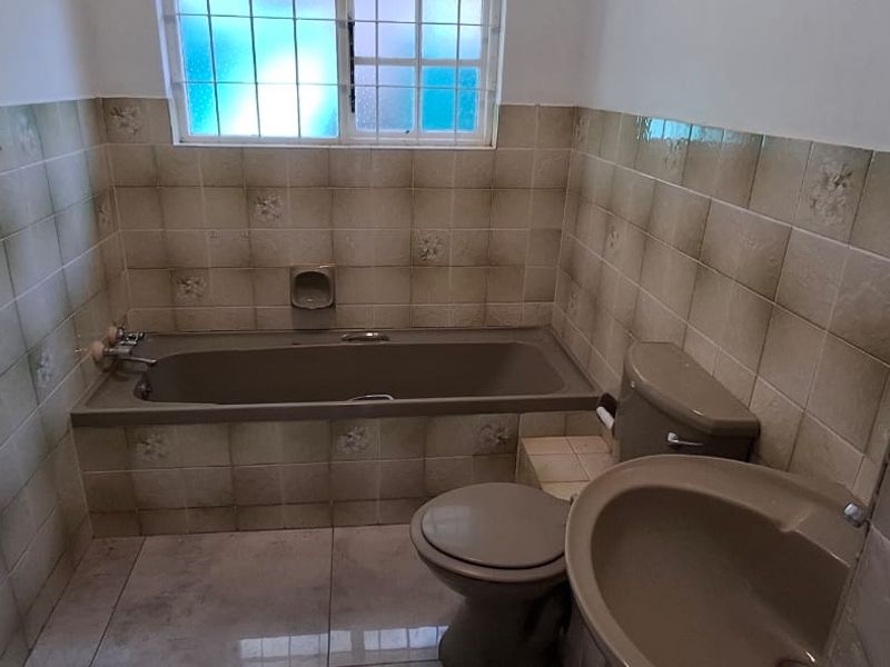 Spacious Family Home with Huge Potential in Haven Hills - Photo 7