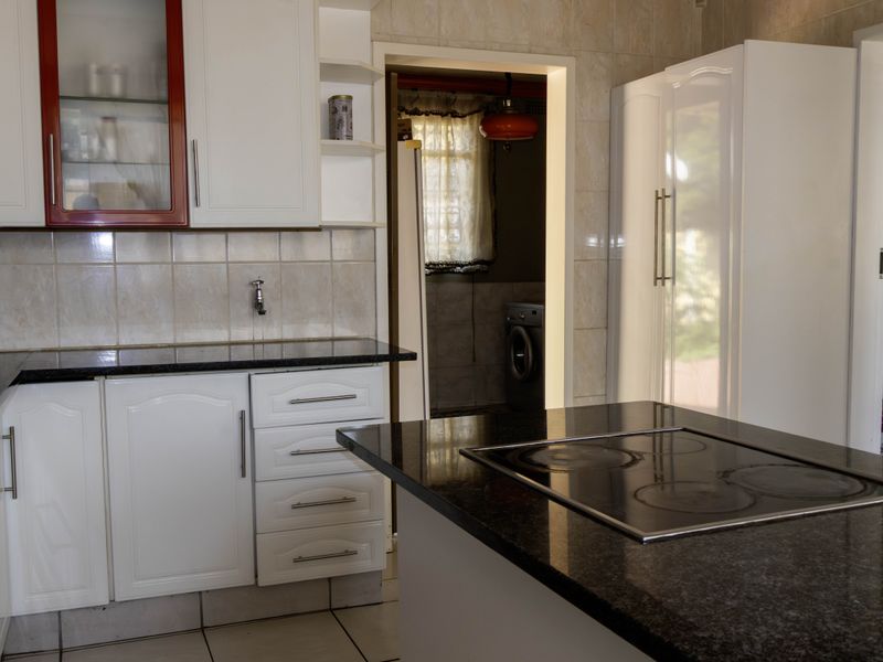 Freehold For Sale In Edenvale - Photo 10