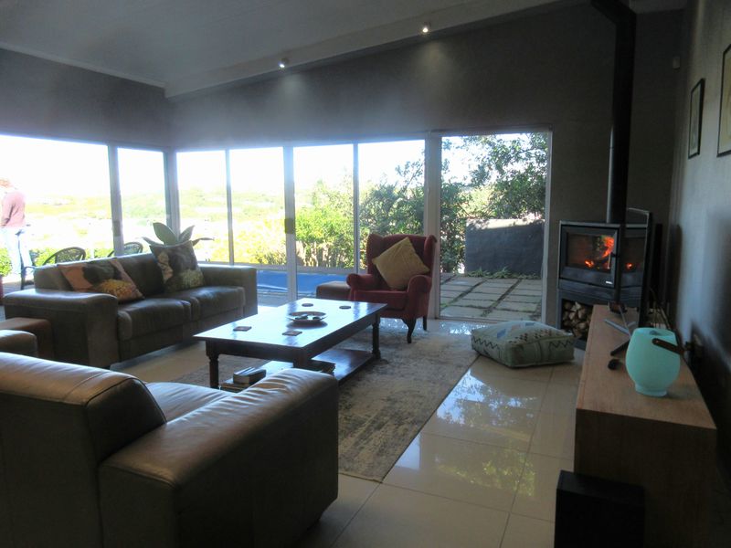 Modern Elegance with Uninterrupted Marina & Ocean Views - Photo 9