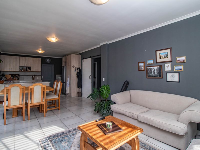 Coastal Living in the Heart of Fish Hoek - Photo 7