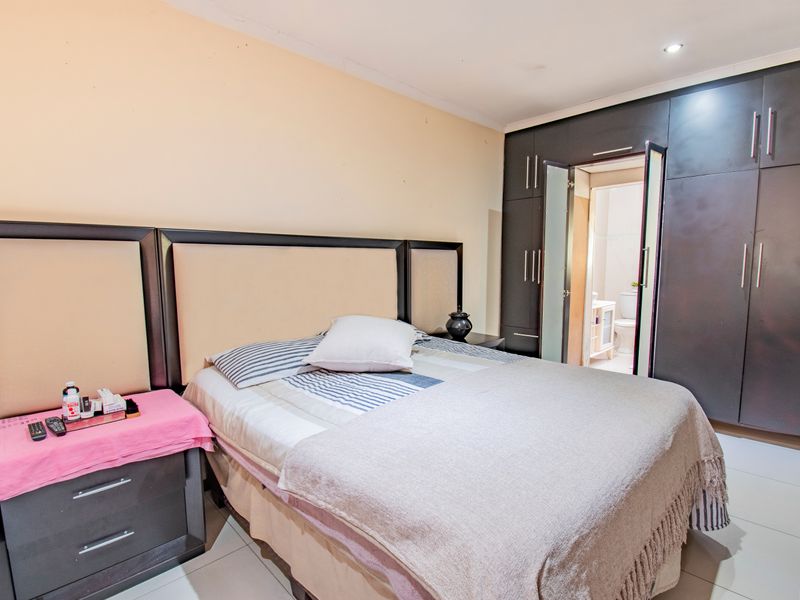 Add Opportunity in a Coveted Location! - Photo 10