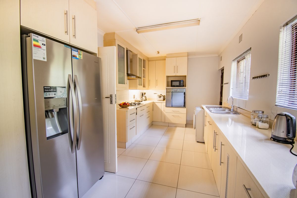 Add Opportunity in a Coveted Location! - Photo 3