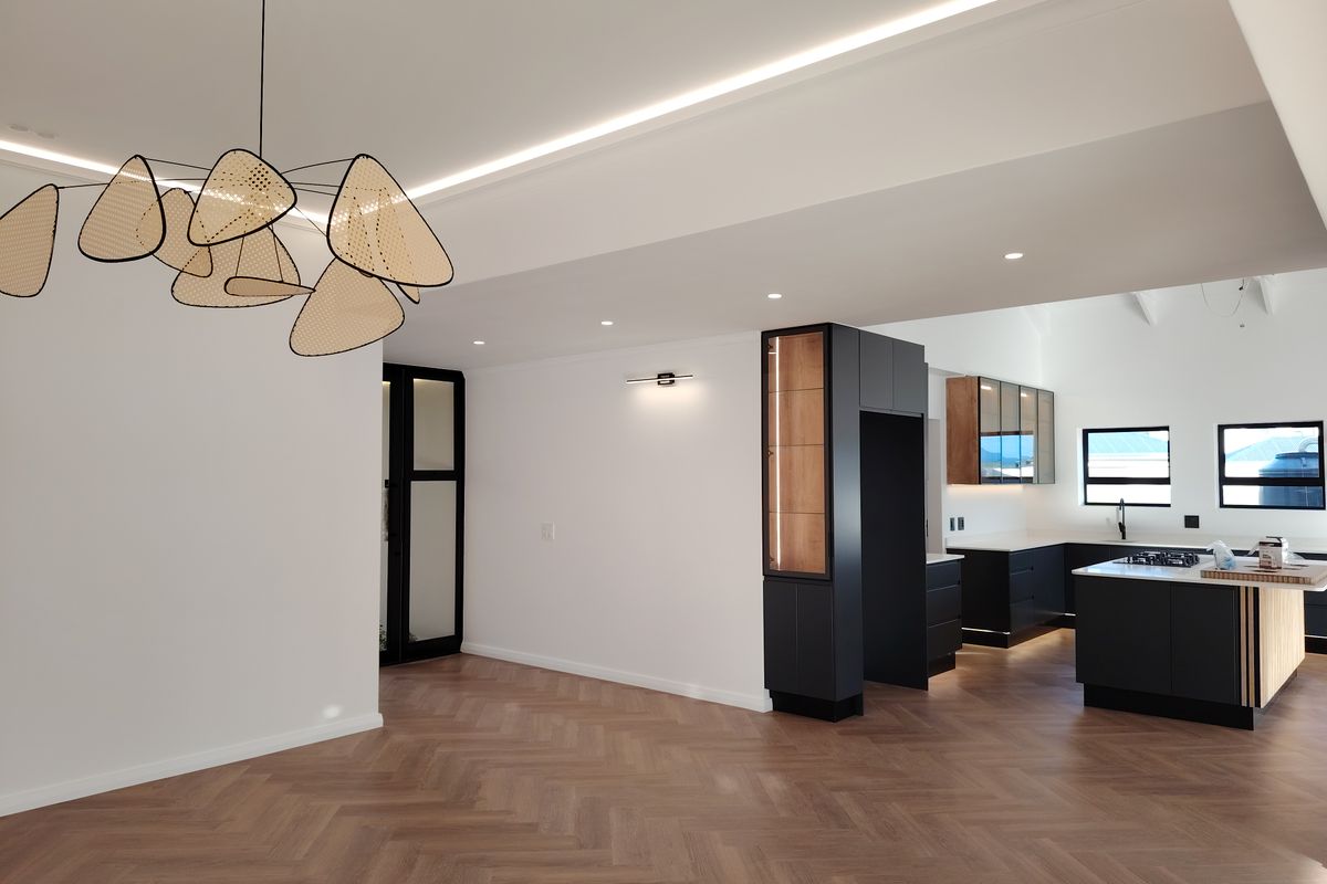 The Art of Living Well in Baron View, Just Unwrapped - Photo 5