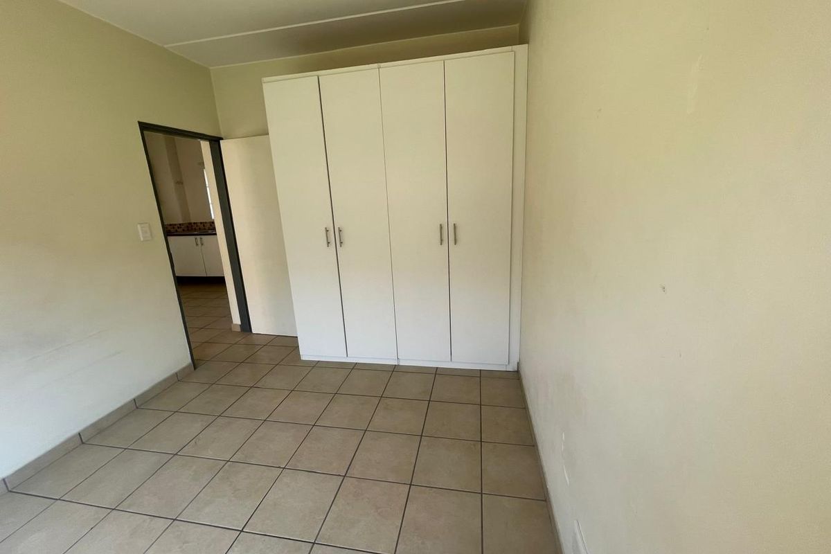 1 Bed 1 Bath Apartment - Photo 2