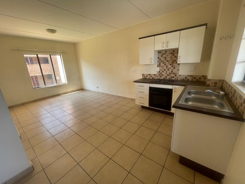 1 Bed 1 Bath Apartment - Photo 7