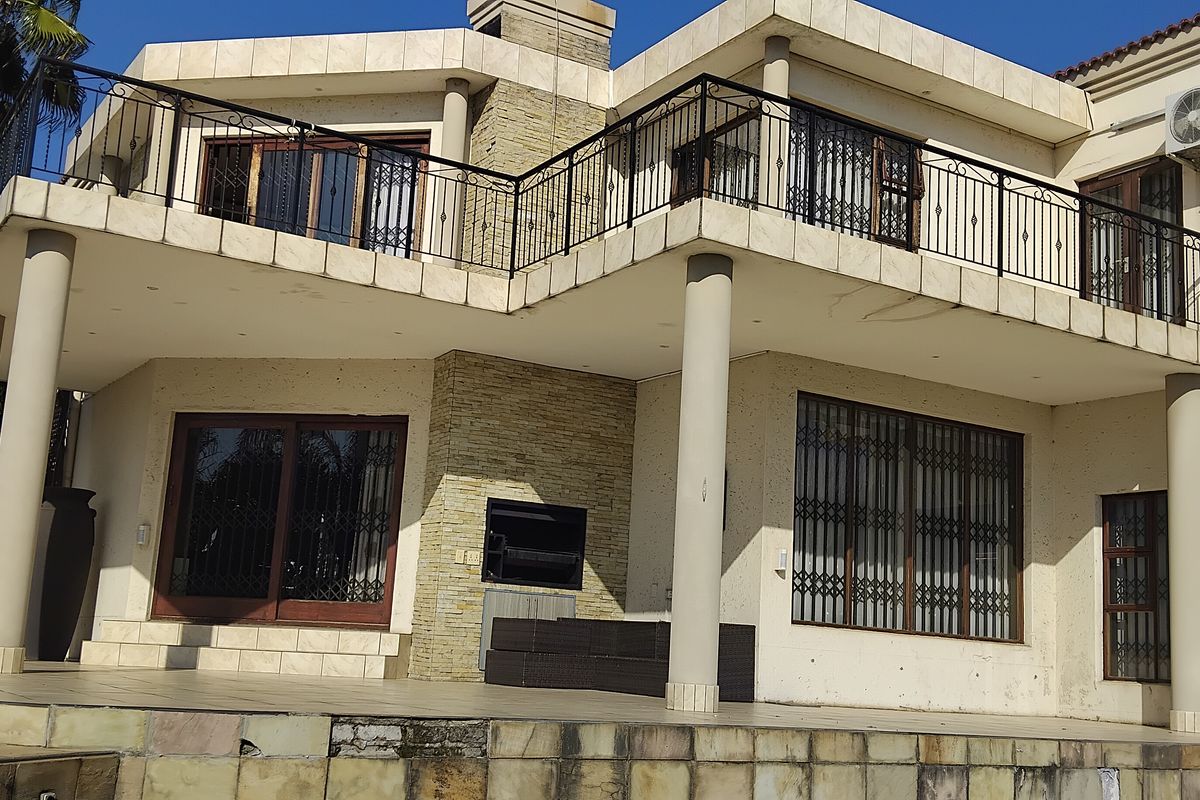 FAMILY HOME SITUATED IN AN UPMARKET AREA OF REYNO RIDGE - Photo 5