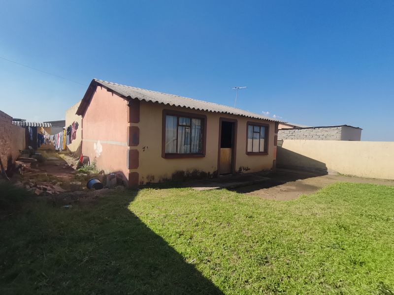 Discover Your Dream Home in Sharpeville, Vereeniging – A Charming Freehold Awaits! - Photo 6