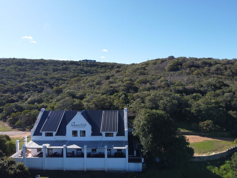 Landmark  riverside property overlooking the charming see-side town of Stilbaai - Photo 3