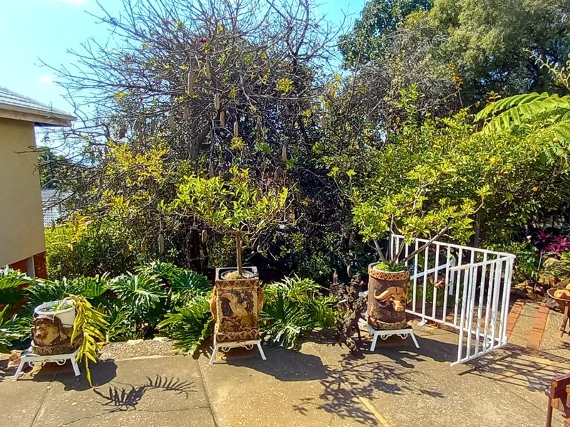 Charming Family Home with Scenic Views in Magalieskruin - Photo 9