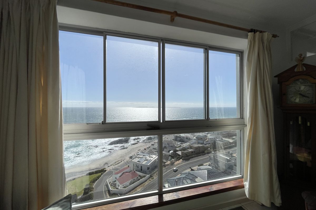 Spectacular views - 2 bedroom apartment - Photo 4