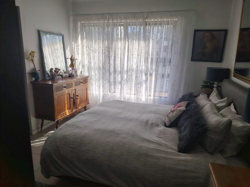 Experience luxury living at its finest at our 3 bedroom  rental unit in De Velde! - Photo 8