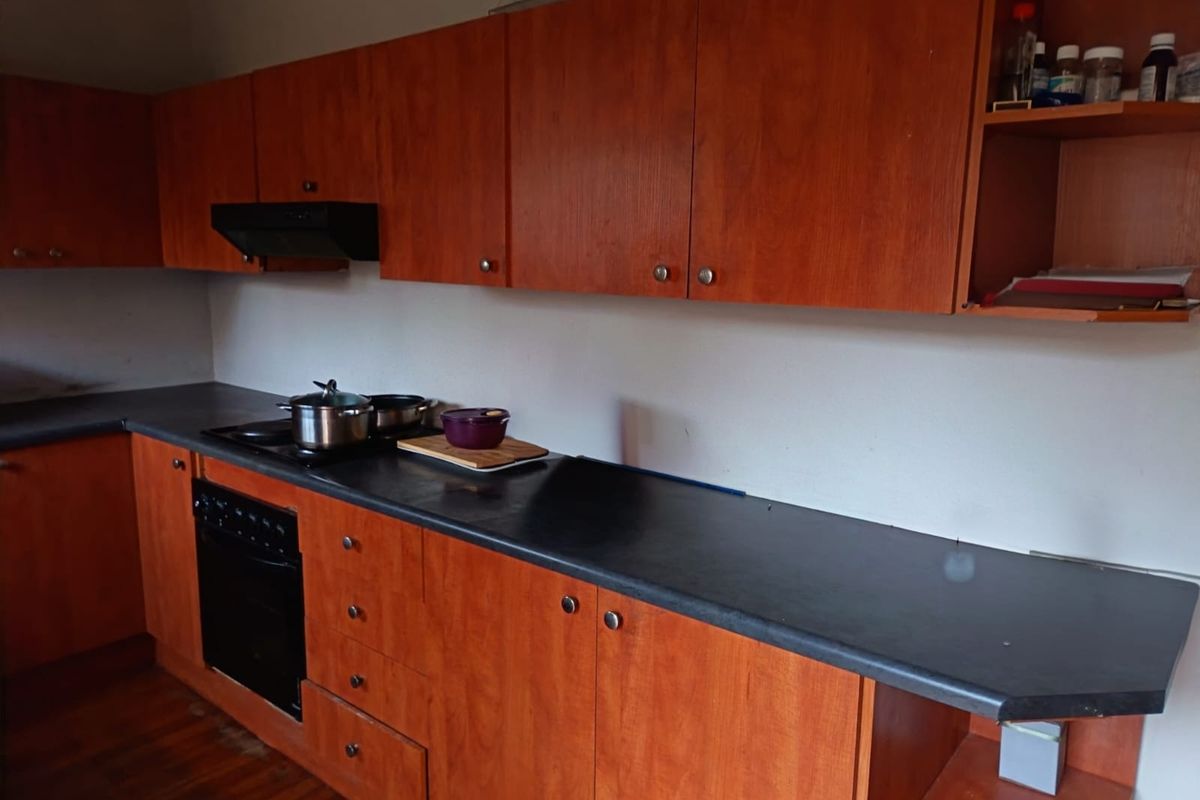Family Home in a Popular Area - Photo 4