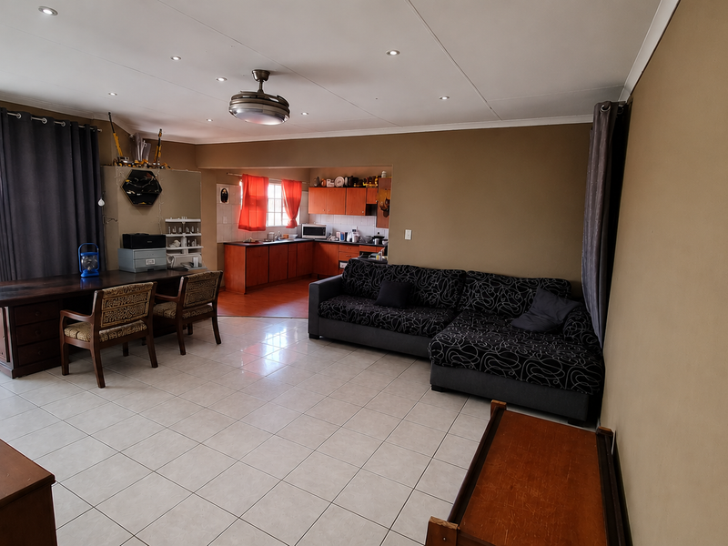 Charming 3-bedroom home in Azalea Park, Rustenburg—perfect for families seeking comfort and conveni - Photo 2