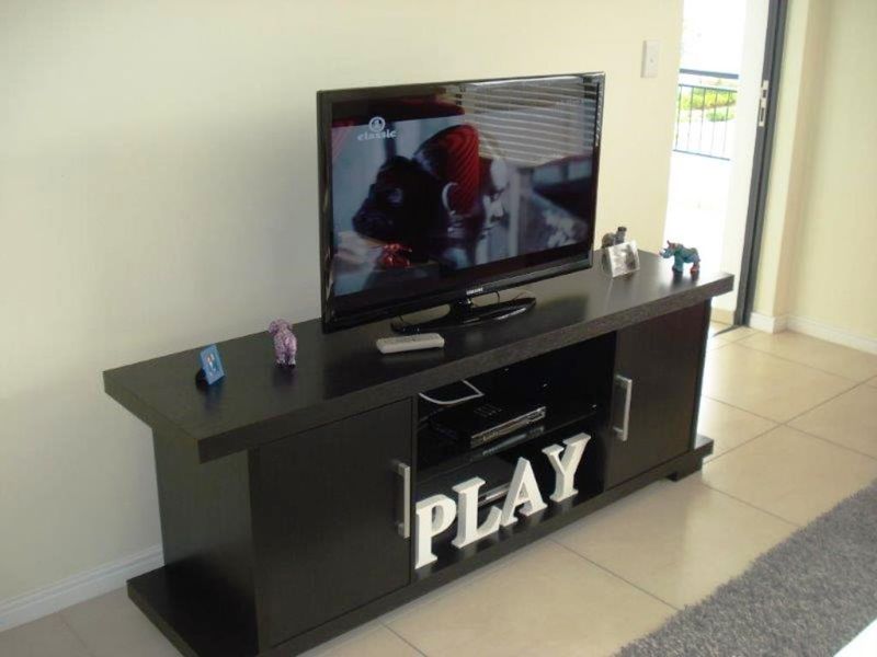 Stunning 2-Bedroom, 2-Bathroom 1st-Floor Apartment in De Velde Lifestyle Estate. - Photo 5