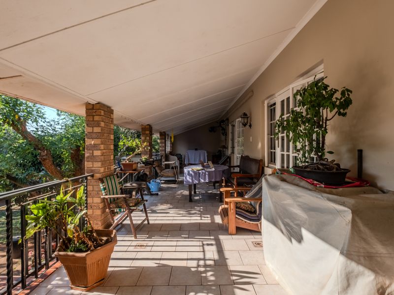 Exceptional Multi-Income Property in the Heart of Durban North - Photo 2