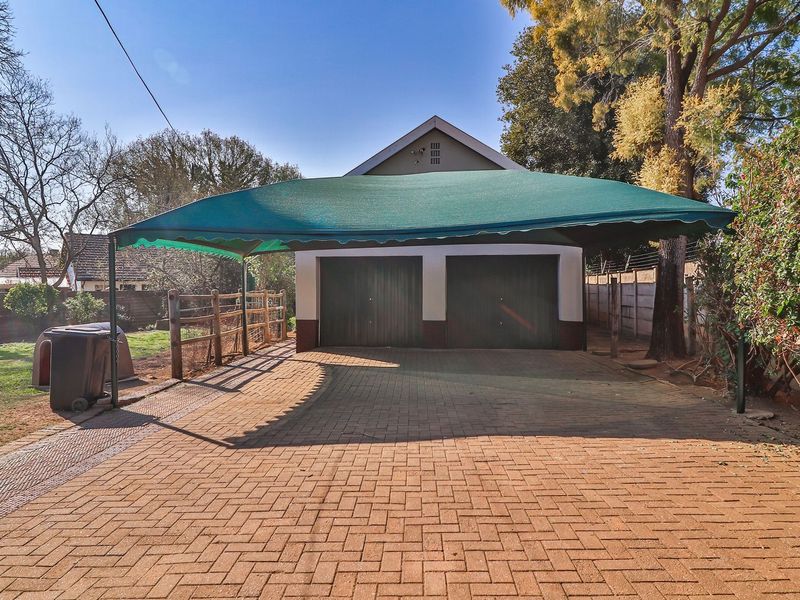 Family Home with Granny Flat in Scottsville - Photo 10