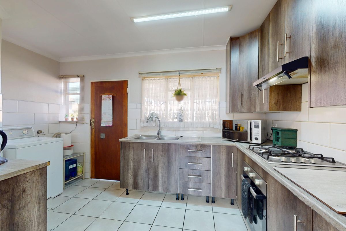 A Place to Call Home... - Photo 4