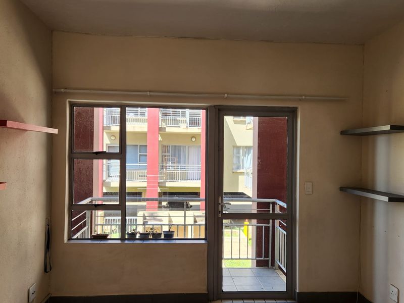 Apartment Rental Monthly In Potchefstroom - Photo 4