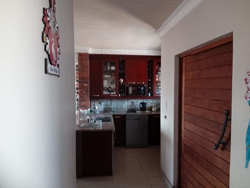 Spacious flat for rent - Photo 4