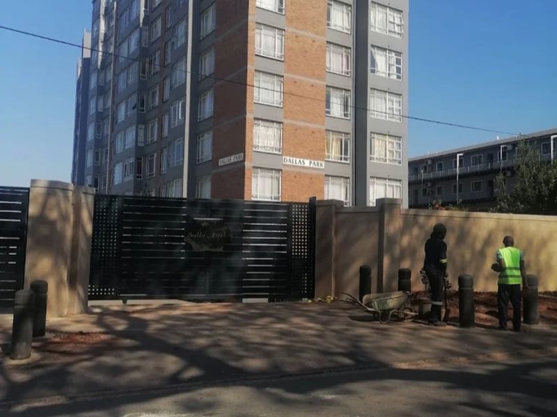 Spacious flat for rent - Photo 1