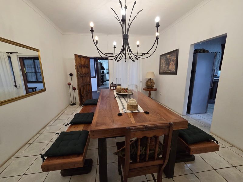 Immaculate Family Home on Marine Drive - Photo 6