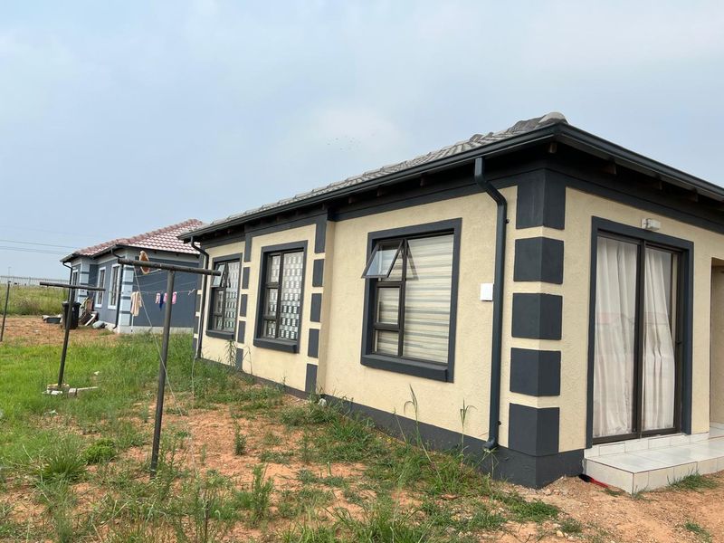 3 BEDROOM HOUSE FOR SALE IN SHARON PARK LIFESTYLE ESTATE - Photo 2