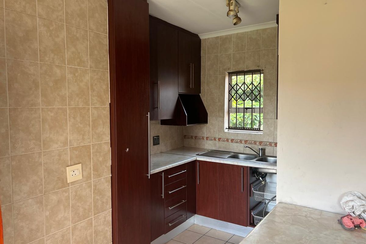 3 BEDROOM HOUSE FOR SALE IN SHARON PARK LIFESTYLE ESTATE - Photo 4
