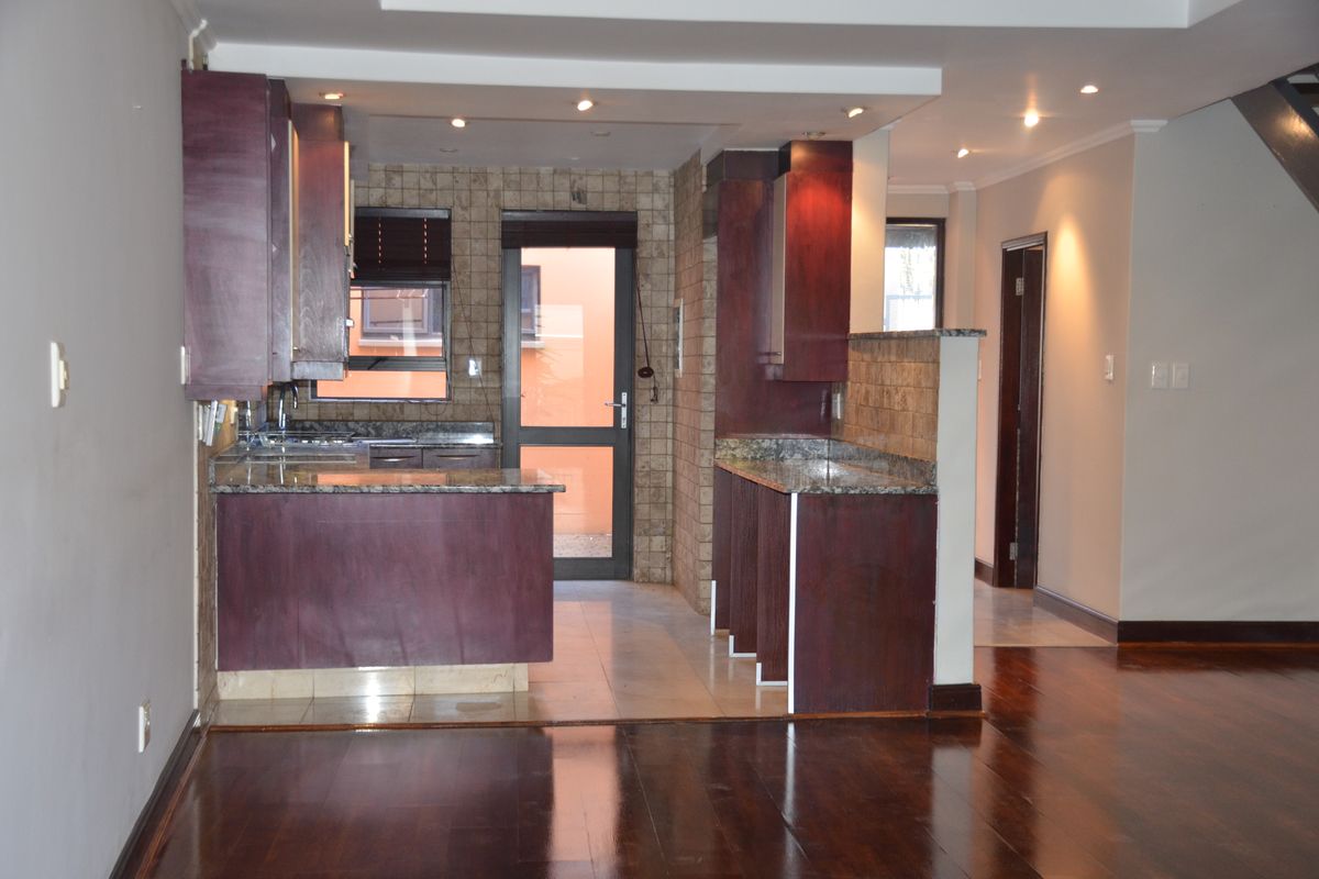 Executive One-Bedroom Studio Townhouse at Villa Abrosia in our Better Bedfordview - Photo 2